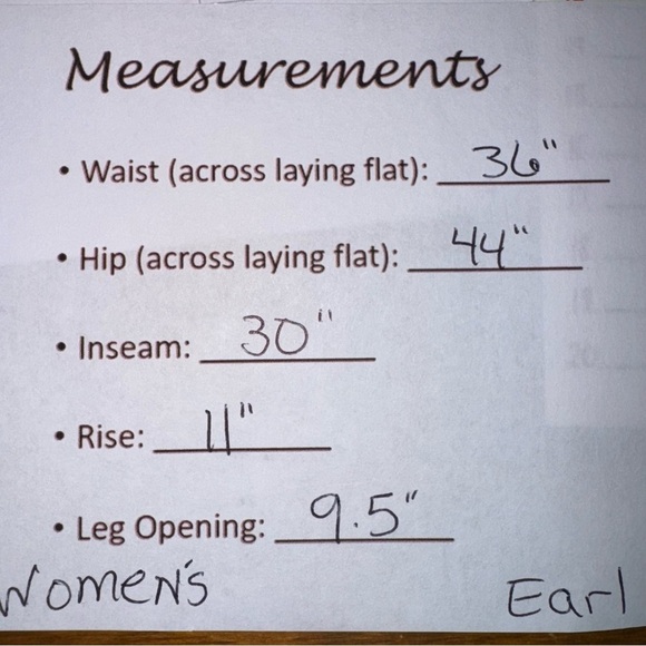 Earl Women’s Denim Jeans SZ 20W Fancy Back Pockets Faded Whiskering Wide Leg - Picture 8 of 8